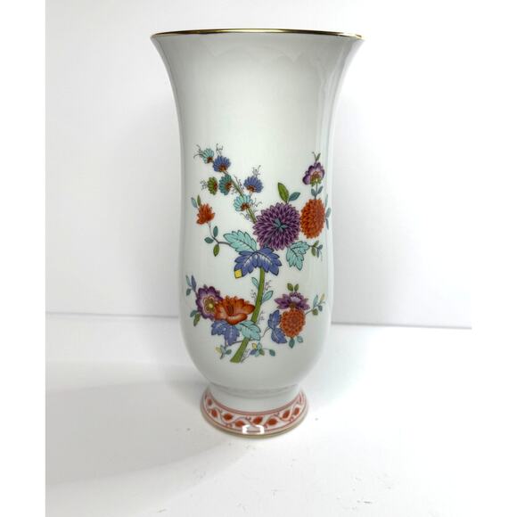1970s A.K. Kaiser Taijuan Pattern Porcelain Vase W. Germany Floral - Picture 2 of 5
